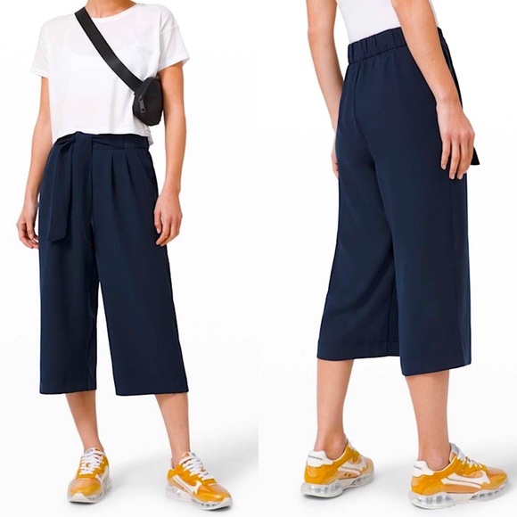 Lululemon Noir Wide Leg Crop Pants Elastic Waist Pull On Office Casual - Picture 3 of 12